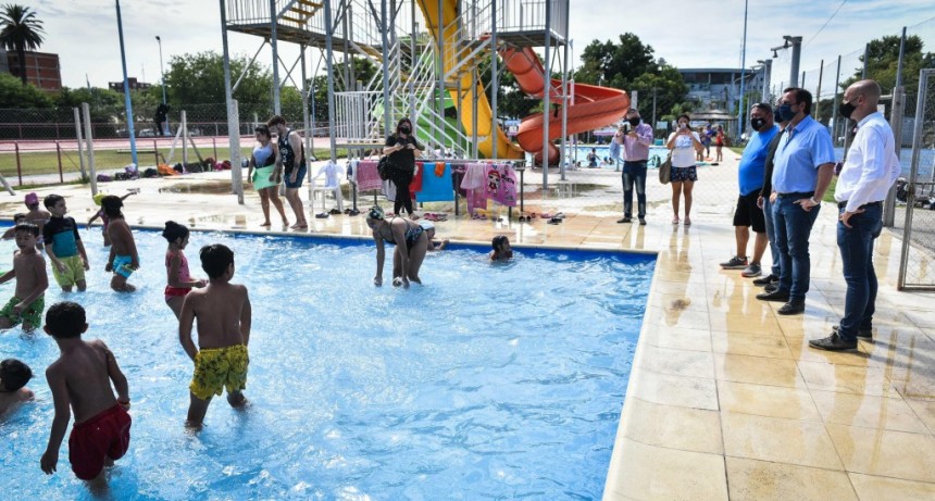 Escobar: Ariel Sujarchuk inauguró la quinta edición de las colonias municipales de verano  