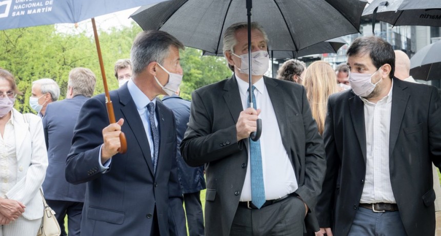 Fernando Moreira acompañó a Alberto Fernández en su visita a los laboratorios de la UNSAM 