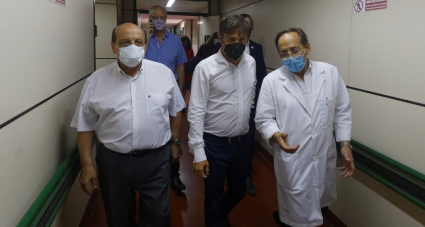 Berazategui: Kicillof visitó el operativo de vacunación en el Hospital Evita Pueblo 