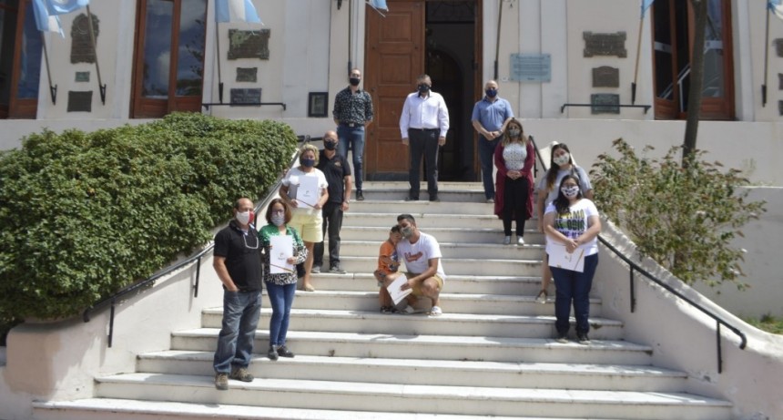 C. de Patagones: Nueva entrega de lotes del Programa “Un Lote, una Vivienda” 