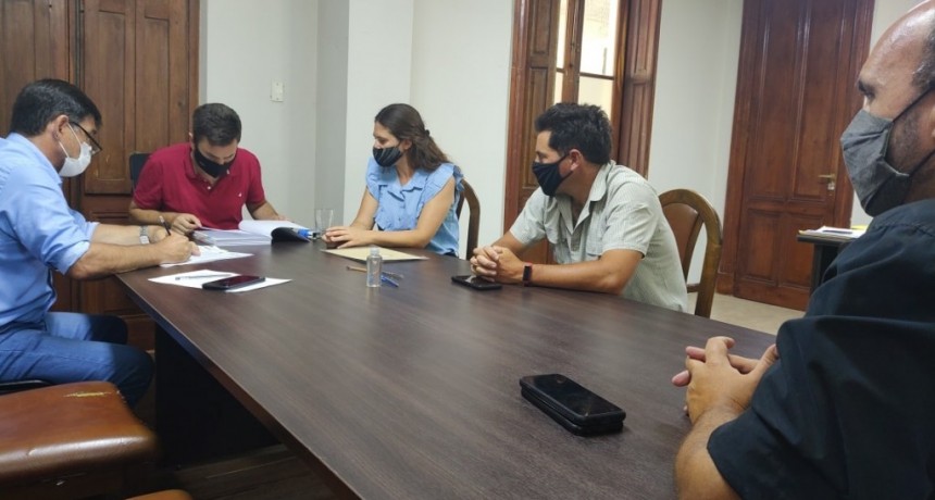 Baradero: Se realizaron las aperturas de sobres de licitaciones para la mejora de instituciones educativas y barrios de la ciudad 