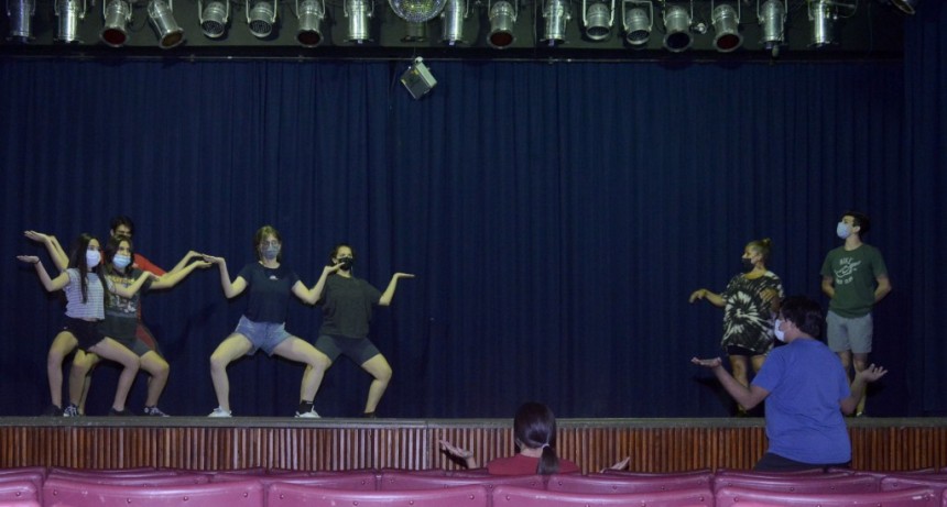 Campana: Toda la ciudad sigue disfrutando de la cultura y el arte en verano