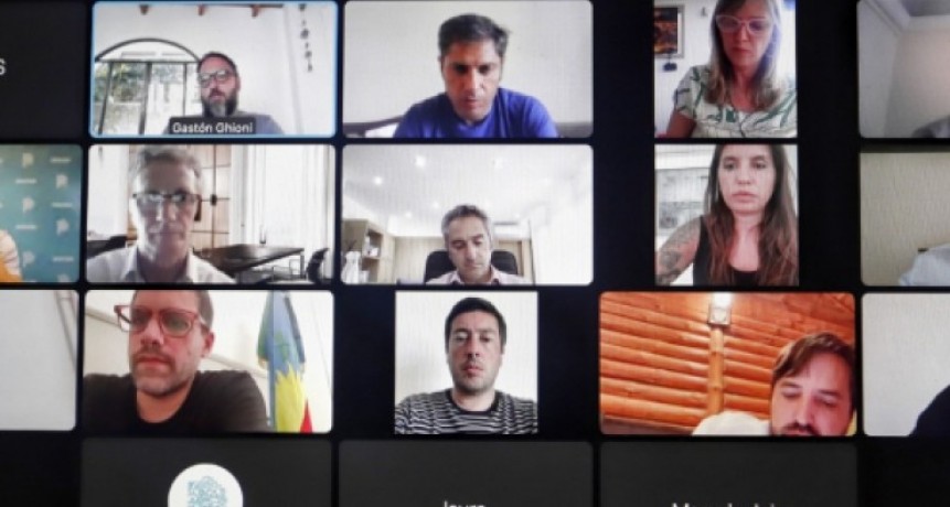 El Gobernador Kicillof encabezó una reunión del comité de emergencia provincial