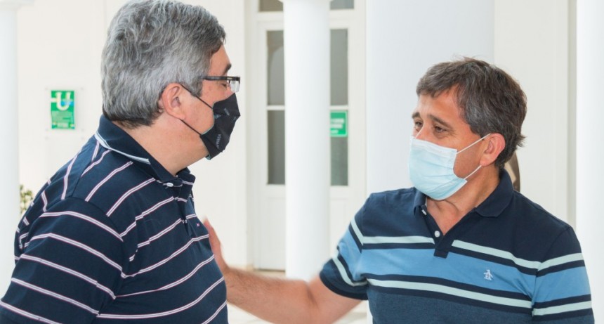 Lobería: El Ministro Javier Rodríguez visitó el distrito