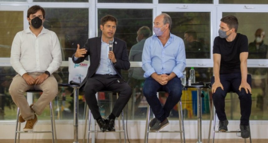 Kicillof anunció dosis de refuerzo libre para personal de seguridad y personas gestantes o en periodo de lactancia