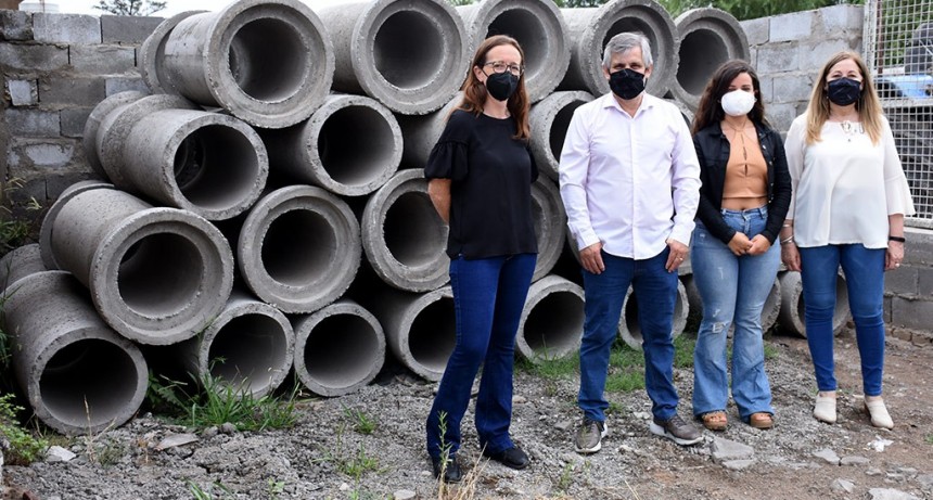 Chivilcoy: El intendente recorrió los proyectos productivos que funcionan en el Corralón Municipal con beneficiarios del Plan “Potenciar Trabajo”