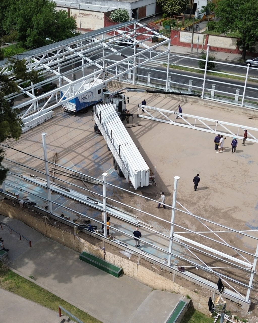 San Martín: Avanza la renovación integral del playón deportivo del Parque José Hernández