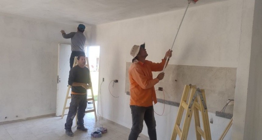 La Provincia finalizará 10 casas paralizadas por Nación en Navarro