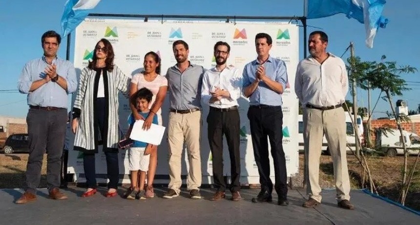 Luj&aacute;n: Boto solicit&oacute; la continuidad de las obras del barrio Santa Marta