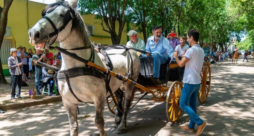 Jun&iacute;n: Pablo Petrecca particip&oacute; de los festejos por el 118&deg; aniversario de Agustina
