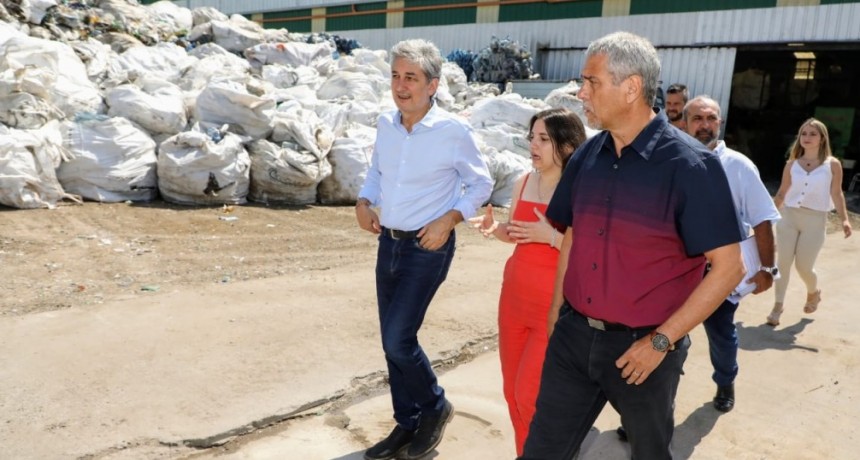 Avellaneda: Ferraresi junto a Sergio Federovisky recorrieron el Eco Punto