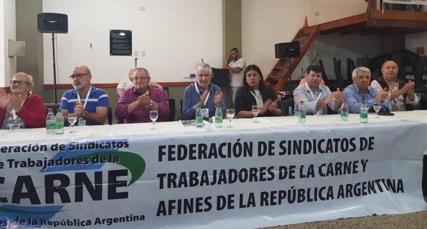 Pedro Montiel: &ldquo;Al prohibir que los trabajadores descarguen una media res al hombro, cuidamos la salud de los compa&ntilde;eros y la higiene del consumidor&rdquo;