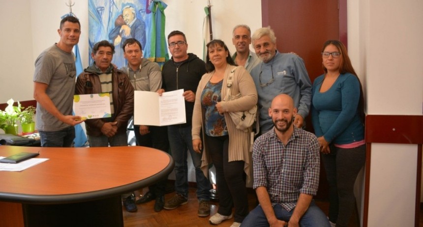 Gral. Rodr&iacute;guez: Mauro Garc&iacute;a entreg&oacute; reconocimientos a entidades de bien p&uacute;blico