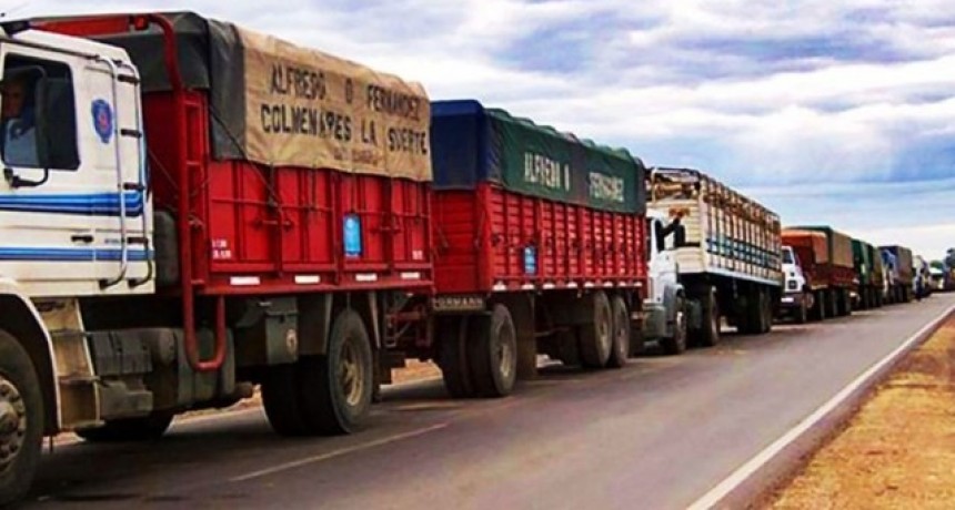Santiago Carlucci: “Hay pueblos que dependen de un camión para su propia subsistencia, en base a la comida, el gas, en base a la leche y el agua” 