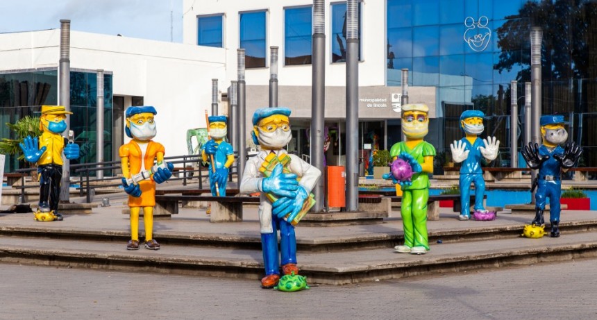 Lincoln: El Carnaval del distrito rindió homenaje a trabajadores esenciales durante la pandemia 