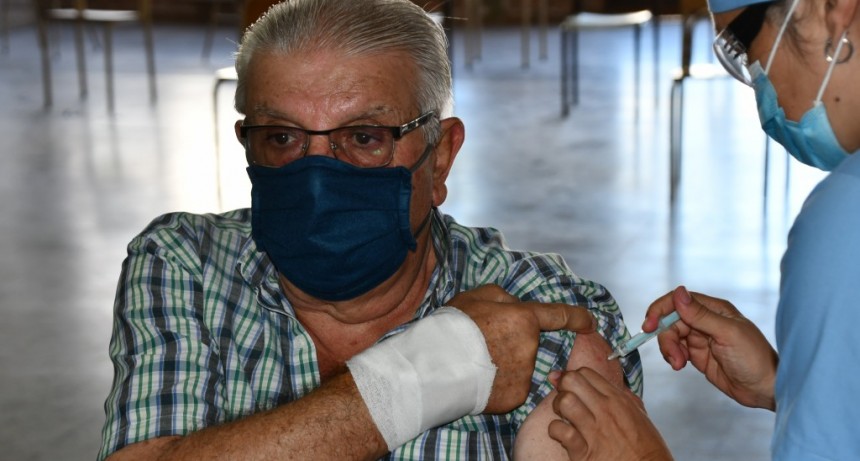 Salliquelló: Comenzó la campaña de vacunación masiva contra el COVID-19 