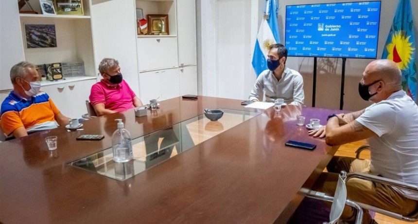 Junín: Petrecca recibió a dirigentes de Sarmiento 