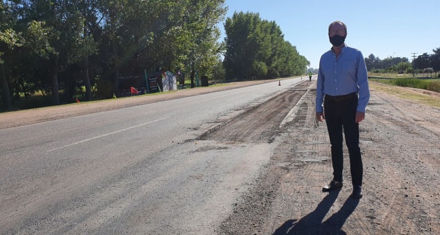 Carlos Casares: Tras el pedido del Intendente Vialidad Nacional comenzó a reparar la ruta 5 