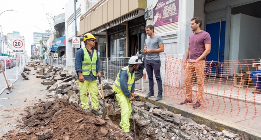 San Nicolás: El Intendente Manuel Passaglia recorrió la obra del centro 