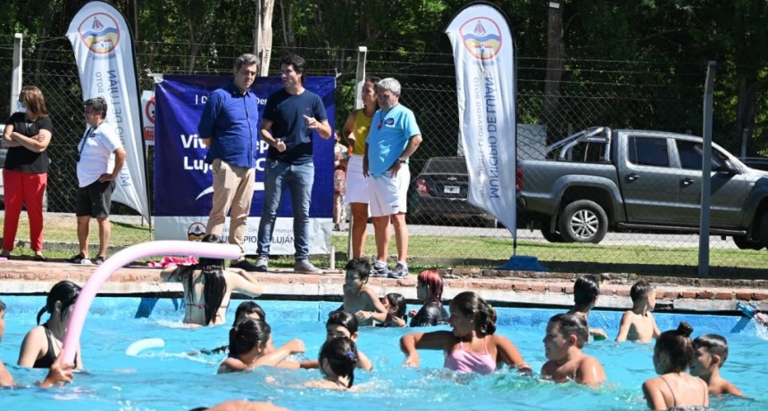 Luján: El Intendente visitó la Colonia de Verano para niños, niñas y adolescentes