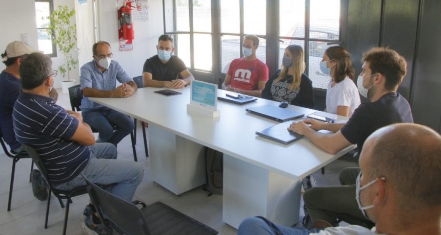 Bolívar: El Intendente Pisano se reunió con el equipo de obras públicas 