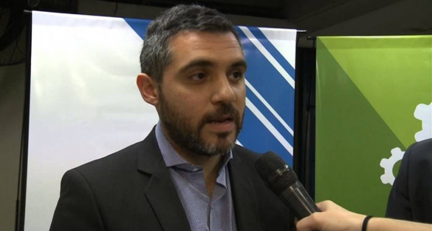 Girard: &ldquo;Axel Kicillof est&aacute; haciendo cosas concretas para cambiar las prioridades de la Provincia&rdquo;