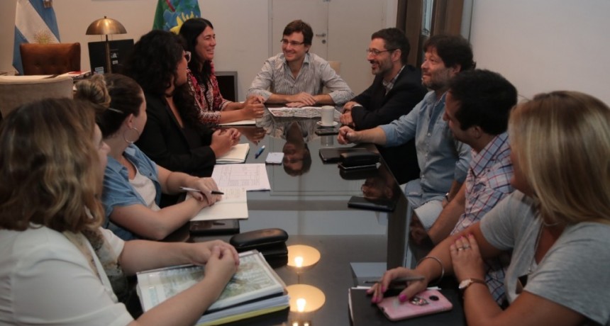Morón: Ghi se reunió con la titular del Organismo Provincial para la Integración Social y Urbana