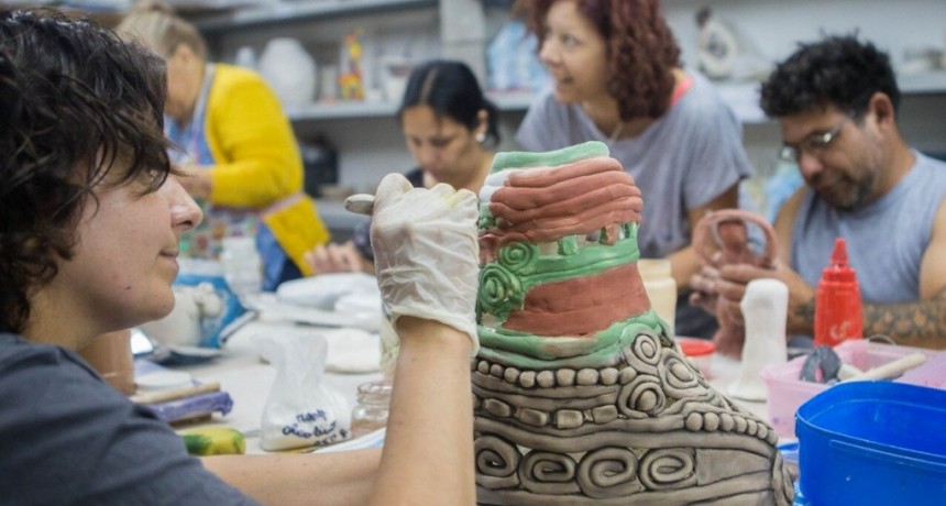 Berazategui reprograma el inicio de la cursada a sus escuelas y talleres 