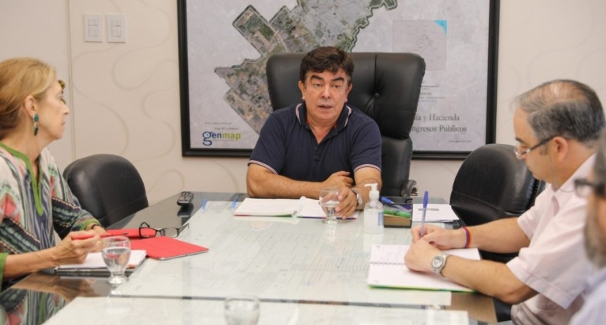 Espinoza: “La Matanza cuenta con 2600 camas entre centros de salud públicos y privados”