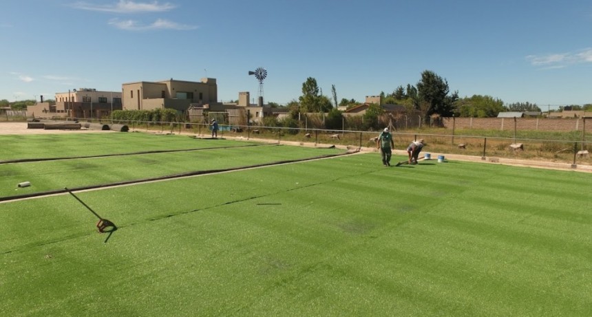 Mercedes: Con Torneos de Seven se dará luz verde a la 1° cancha municipal de hockey de césped sintético 
