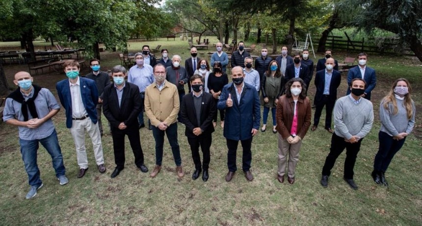 Carlos Casares: Torchio participó de la reunión con el Gobernador y su Gabinete en Pehuajó