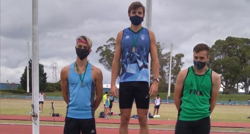 Azul: 10 medallas de azuleños en el provincial de mayores de atletismo
