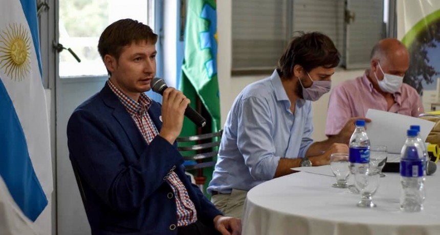 Alem: Importante inversión de 34 millones de pesos en obras de agua y cloacas para Vedia 