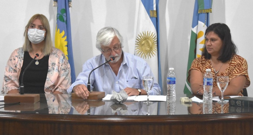 Tres Lomas: El Intendente abrió las Sesiones Ordinarias 2022 del HCD 