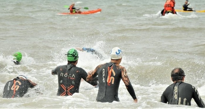 Monte Hermoso: El domingo llega una nueva edición del Aquatlón 2022 