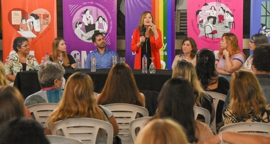 Estela Díaz en Carmen de Areco: “La igualdad de género no derrama, se construye”