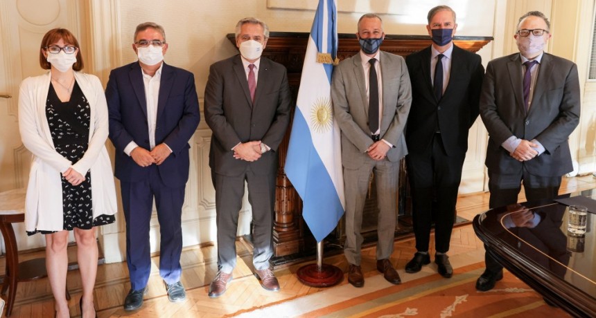 El Presidente recibió a las autoridades de la empresa Livent, que triplicará la capacidad productiva de litio en el país