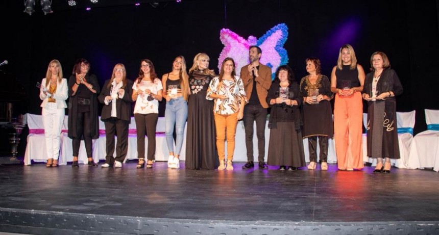 Junín: Petrecca participó de la entrega de las distinciones Alicia Bianchi 