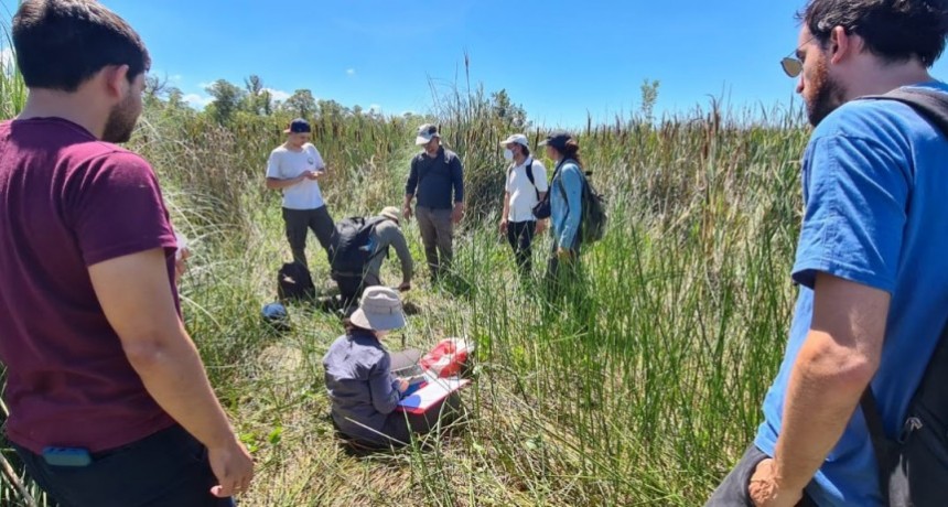E. Echeverría: Relevamiento en la laguna de Rocha junto al CONICET y la ACUMAR 