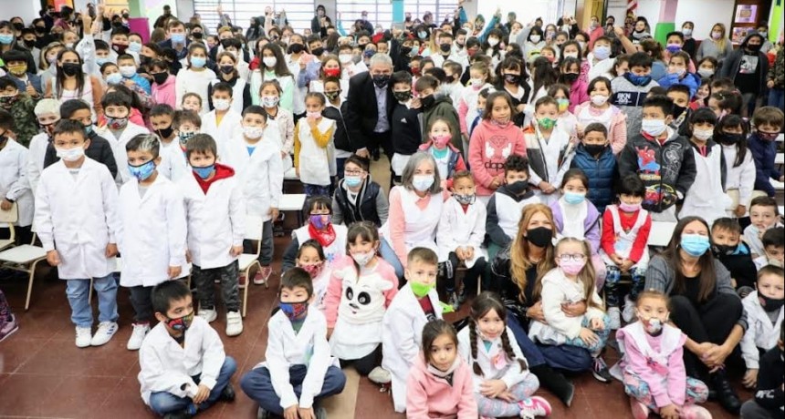 Avellaneda: Se inauguró la remodelación de la escuela primaria N° 61  