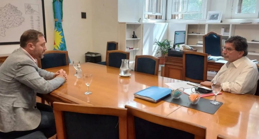 Lincoln: Serenal se reunió con el Ministro Sileoni para encontrar una solución a la problemática del transporte escolar del distrito 