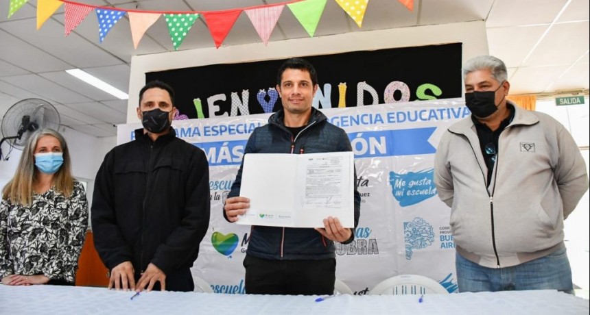 Gral. Rodríguez: Mauro García firmó el acta de inicio de obra para la construcción de la Escuela Primaria del barrio Marabó