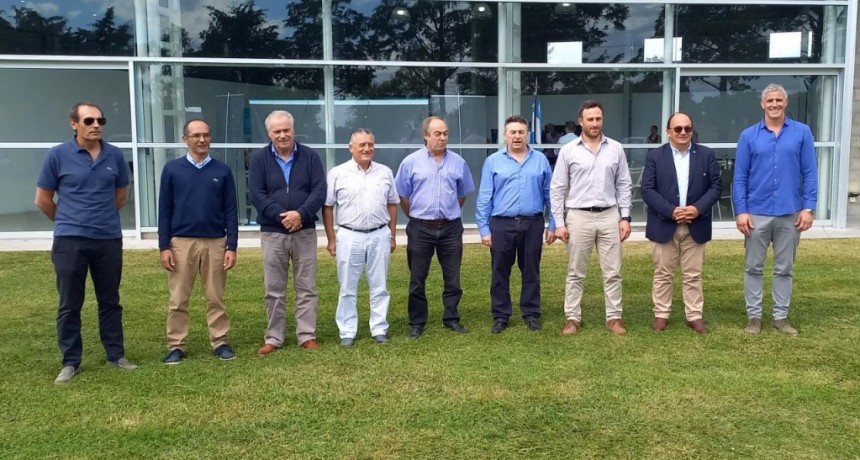 Navarro: El Intendente Diz estuvo presente en la reunión del Comité de Cuenca Río Salado 