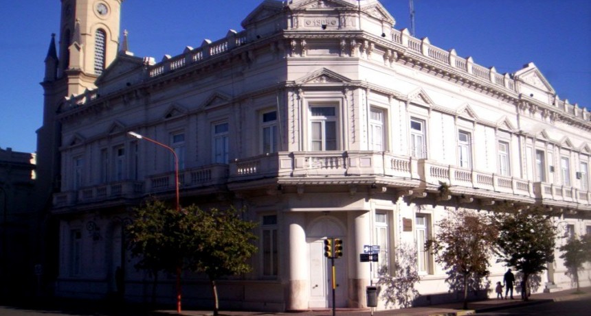 Junín: El Municipio depositó el sueldo de marzo a sus trabajadores con un 25% de aumento