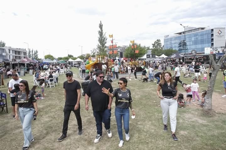 Quilmes: Mendoza recorrió la nueva jornada del exitoso “Festival Cervecero, edición San Patricio”