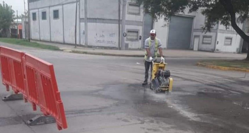 El Municipio de Mercedes realiza recambio de cañerías cloacales 