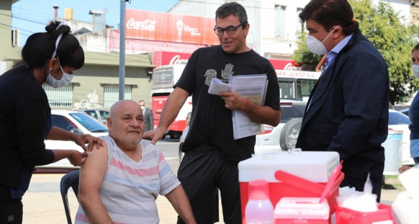 La Matanza: Campaña de vacunación antigripal en las filas de los bancos durante toda la semana