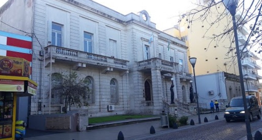 Luján: Amenaza anónima por explosivos en el Palacio Municipal 