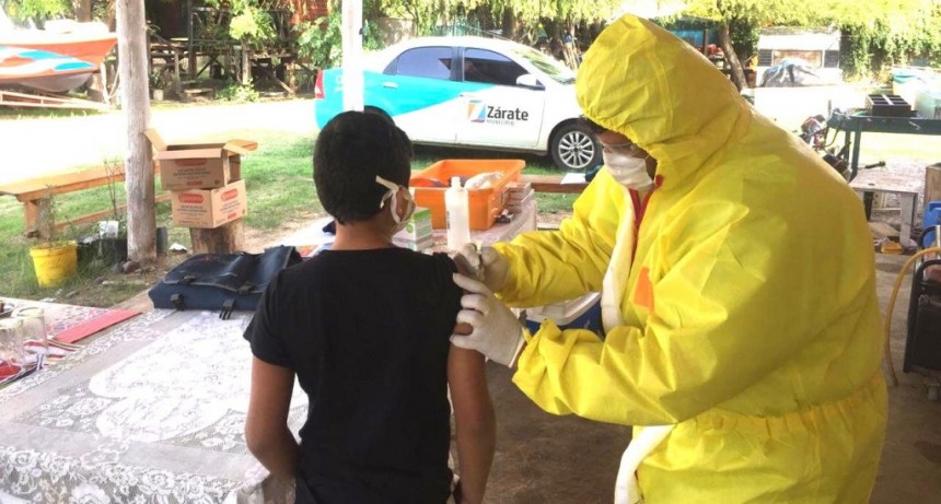 La Secretaria de Salud del Municipio de Zárate acercó la campaña de vacunación a Islas 