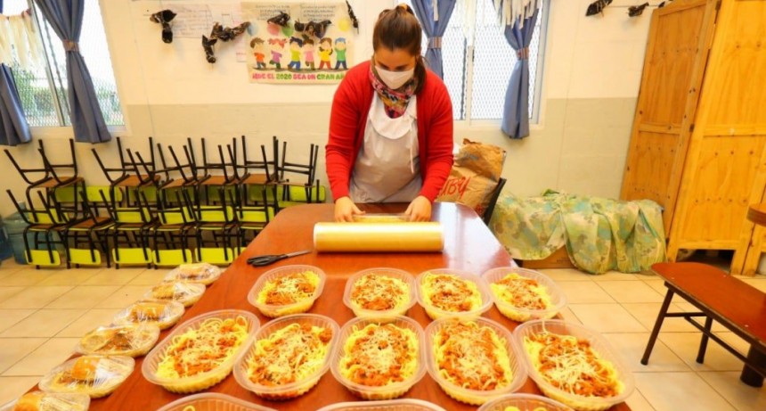 Pergamino: Las cocinas de los Centros Comunitarios siguen trabajando a todo ritmo 